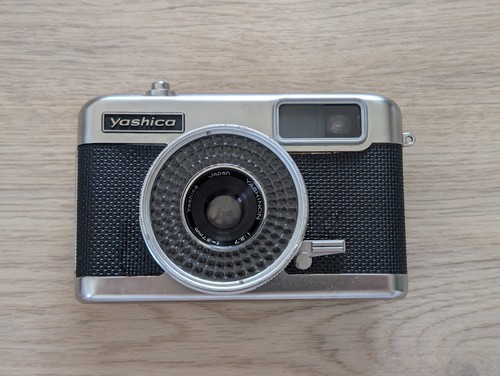 Yashica matic fonctionnelle - ez-matic,