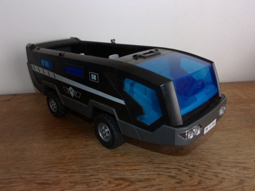 Camion fourgon police - camion,