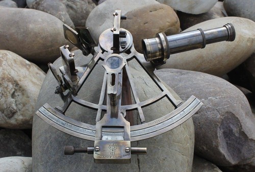 Instrument astrolabe de - instrument,
