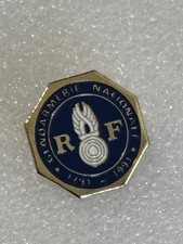 Pin gendarmerie nationale - pin’s,