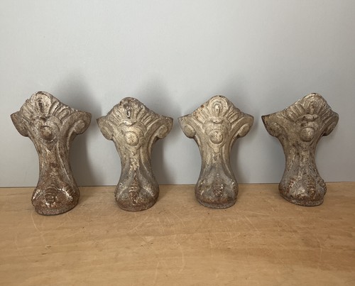 Lot anciens pieds - de,