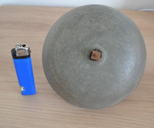 Grosse cloche ancienne en