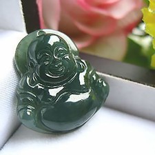 Magnifique Pendentif Mini Bouddha en Jade Vert  Foncé