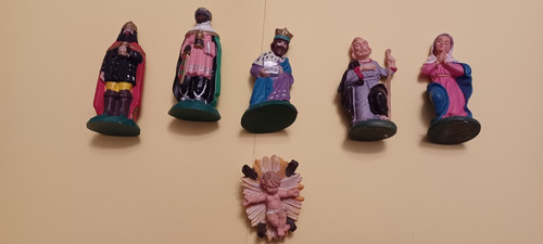 Crèche santons plastique dur - crèche,