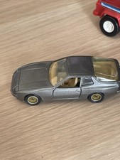 PORSCHE 944 SERIE 1300 SOLIDO