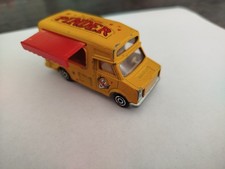 FOURGON " PINDER " 1/67 MAJORETTE TBE+++