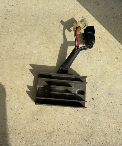 Regulateur tension suzuki - de,