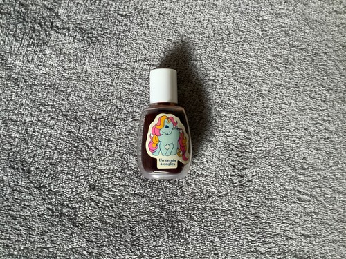 Little pony vernis - g1, À