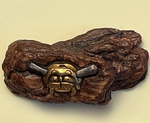 Netsuke écorce brute avec - en,