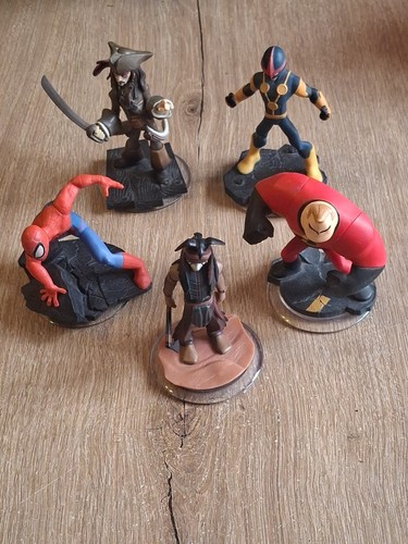 Lot figurines jeu vidéo - -,