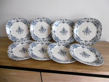 Huit assiettes plates - huit,