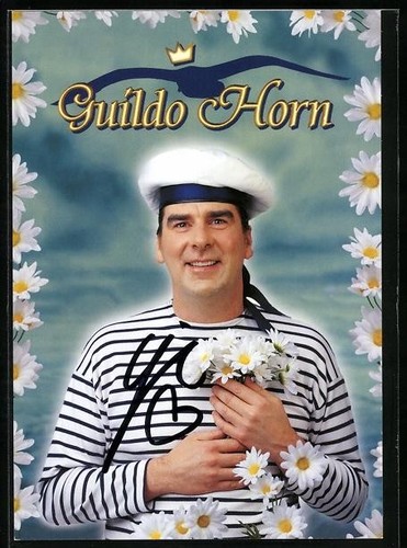 Carte postale chanteur guildo
