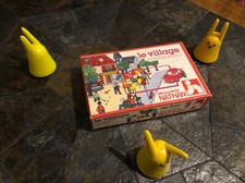 Le village domino - village,