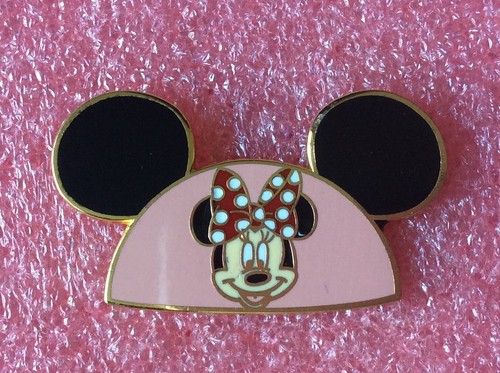 T09 pins disney chapeau - disney, a
