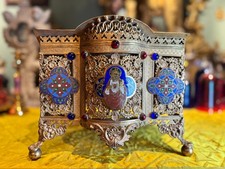 Lutrin d’autel néogothique