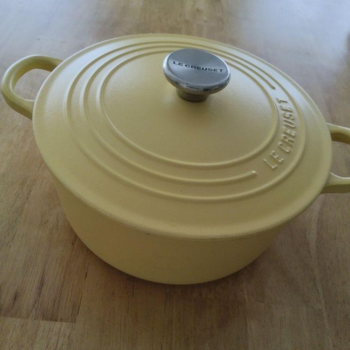 Creuset pot deux mains - creuset,