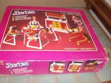 Salle à manger  Barbie