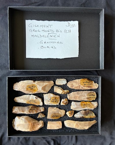 Magdalénien silex - -,