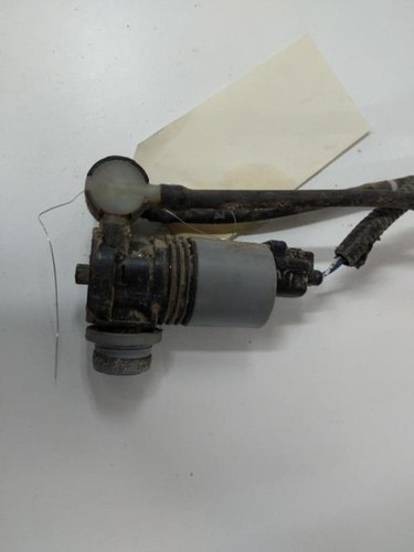 Pompe lave glace avant toyota - pompe,