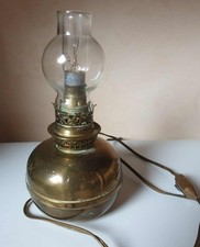 lampe à pétrole laiton ou cuivre électrifiée vintage