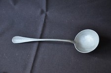 Louche fin 19ème siècle en étain – marque Wolfram 