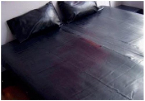 Drap latex noir - en,
