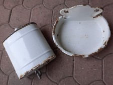 1 ancienne FONTAINE EMAILLEE 2 PIECES  INDUS USINE,GARAGE, émaillée