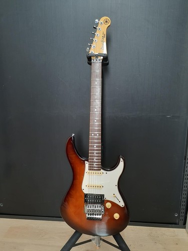 Guitare électrique yamaha - électrique,