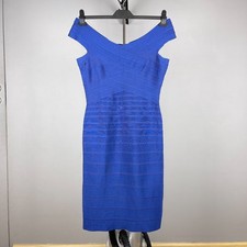Robe rayonne bleue ultramarine