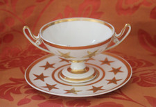Tasse hémisphérique à deux anses, en Porcelaine de Paris, Empire, aux étoiles