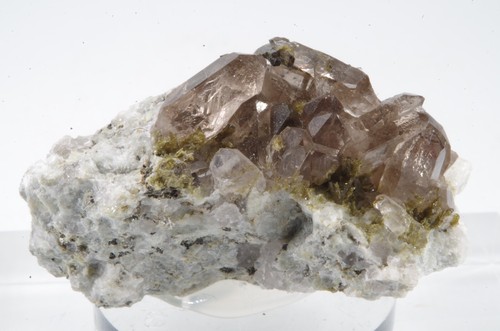 Quartz fumé epidote - fumé,