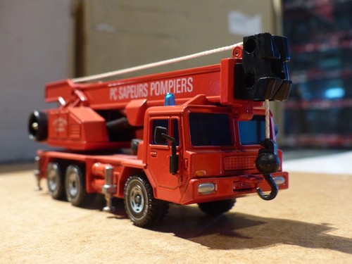 Véhicules miniatures pompiers - véhicules,