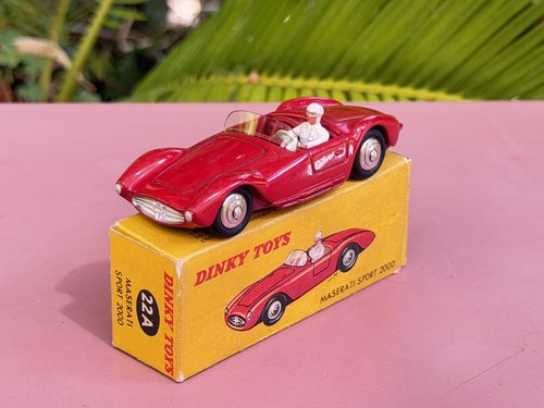 Dinky toys maserati sport 2000 - dinky,