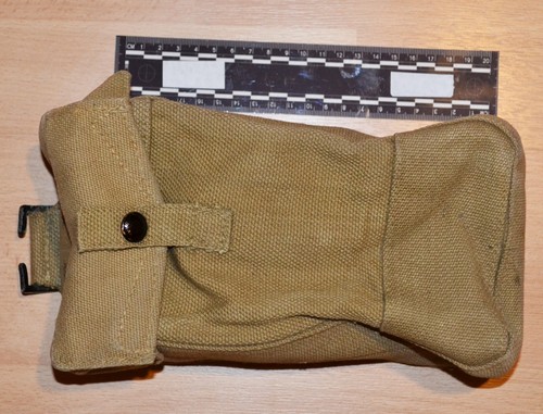 Pouch cartouchière