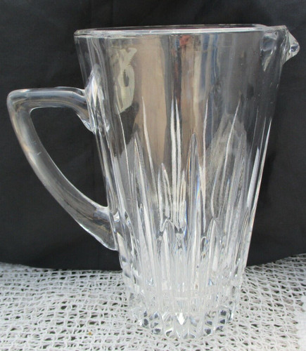 Pichet cristal taille broc - , a