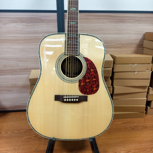 Acoustic guitar - d-45, –