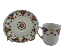 Tasse et Sous-Tasse Porcelaine