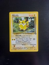 Carte Pokémon PIKACHU  -