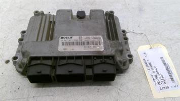 Calculateur moteur renault - calculateur,