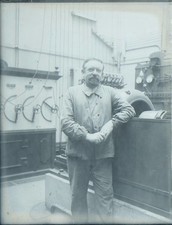 ECOLE , INDUSTRIE ?? - PLAQUE