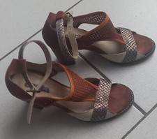 👠 Chaussures ouvertes Casta cuir de qualité en 37