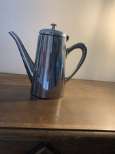 Cafetière vintage en métal