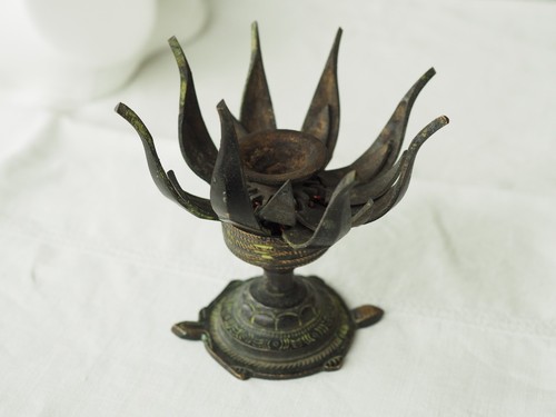 Lampe huile asiatique - a,