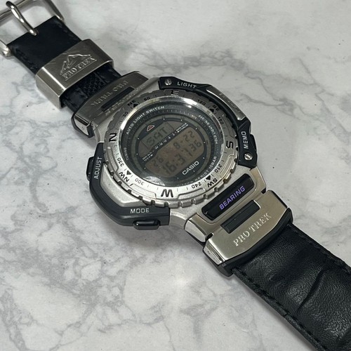 Montre numérique casio - montre,