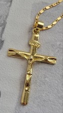 Collier pendentif croix dorée