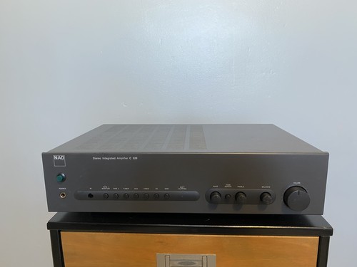 Nad 320 stéréo amplifier - stÉrÉo,