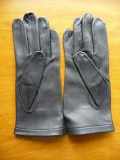 Paire de gants de cérémonie