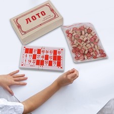 Jeu d'échiquier de loto russe traditionnel pour les activités enfants