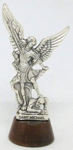 049 007 statue - 40.049.30,