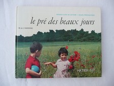 Livre scolaire Le pré des